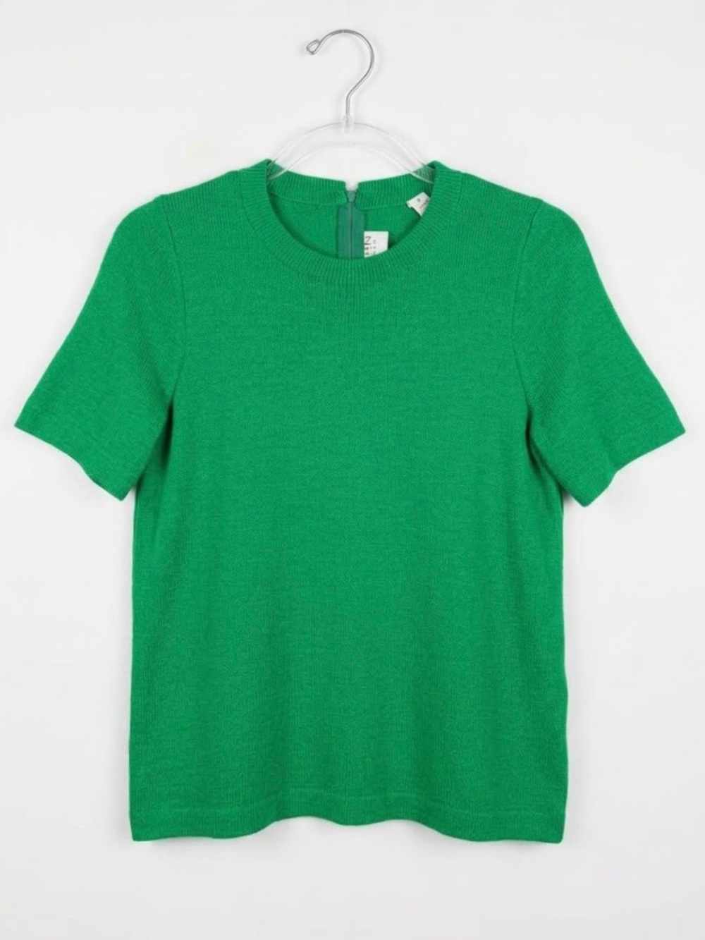 ST. JOHN Green Santana Knit Crewneck Short Sleeve Top Back Zip - Size P / 2